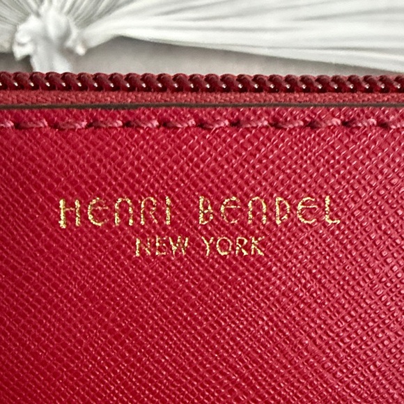 Henri Bendel Crimson Leather Clutch - Picture 7 of 9
